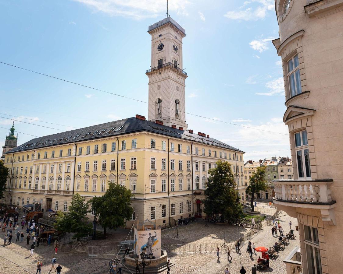 Best Western Plus Market Square Lviv Exteriör bild